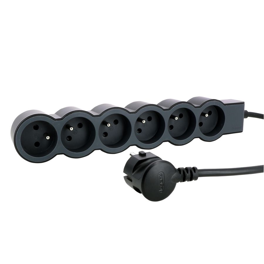 Contactdoos standaard 6xPA met 1,5m. zwart VVE=10