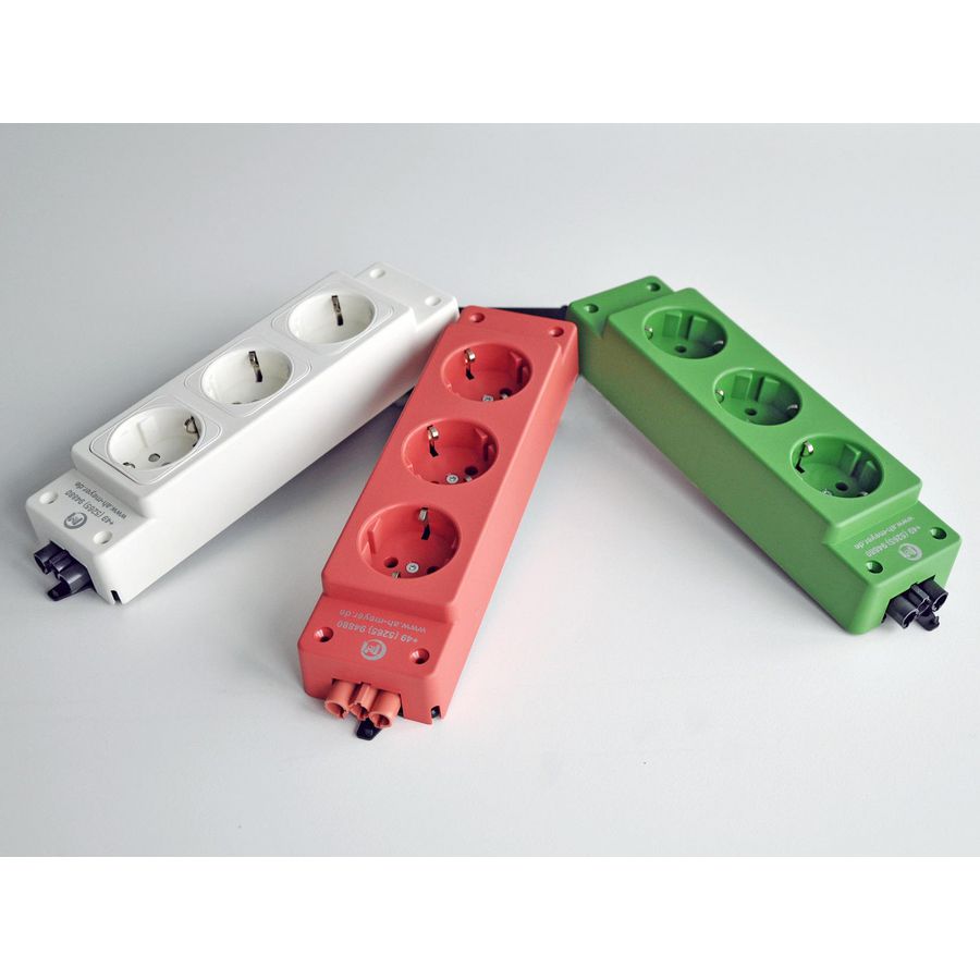 Contactdooscombinatie 3x230v 45° aanraakveilig GST18/3 wit