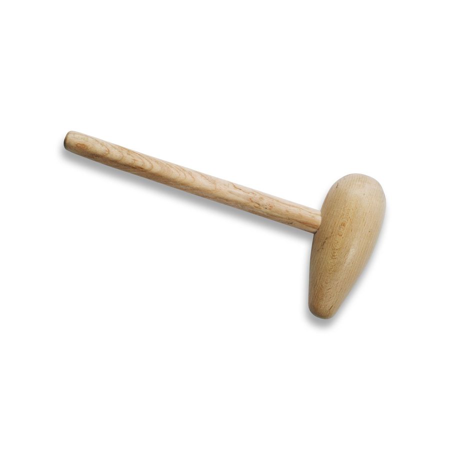 Drijfhamer rond essenhout