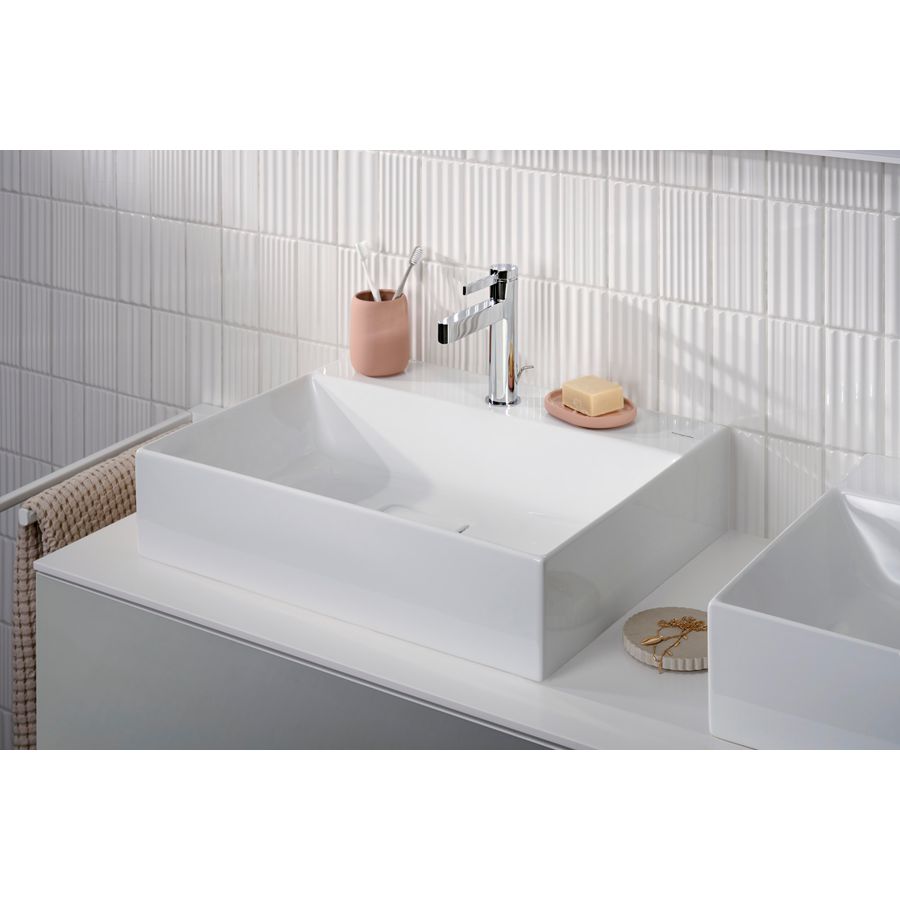 Console 1570x550mm met 2 uitsparingen.en countertopXevolos E 54211700