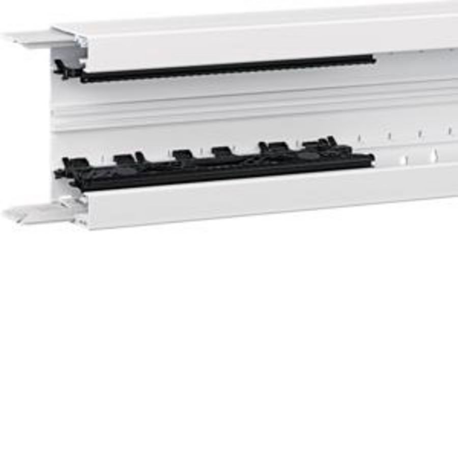 Lengte a 2m. Bodemprofiel BRN65 65x130mm pvc 2m verkeerswit