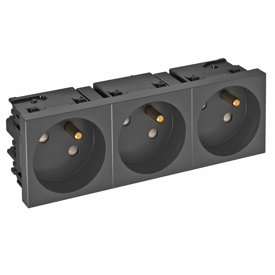 Socket 33gr. triple with earth pin Connect 45 250V 10/16A Po