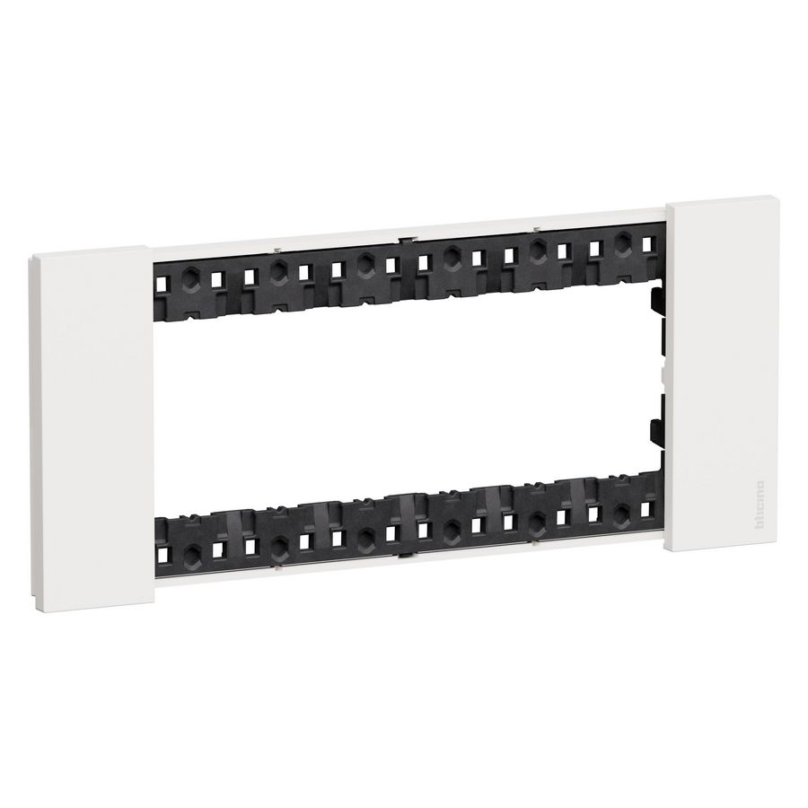 Afdekplaat 6 module wit K4706 LivingNow