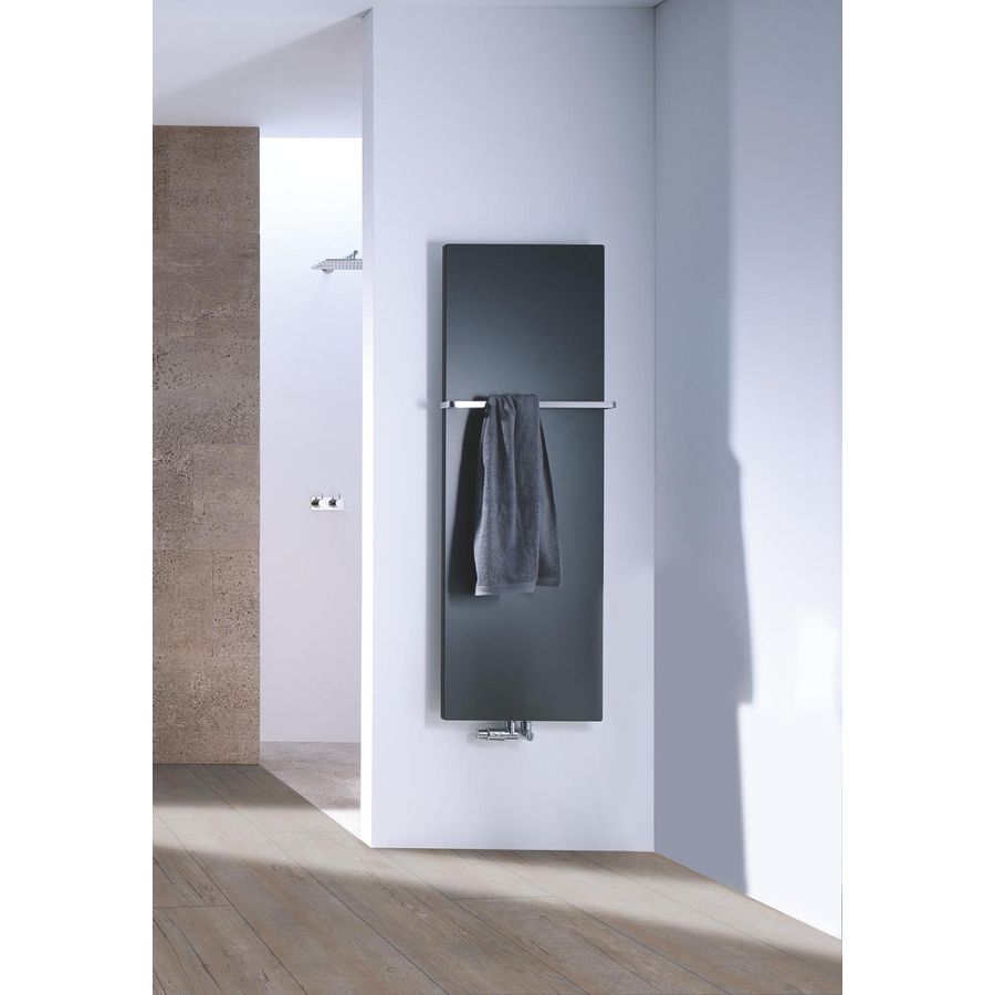 CV-radiator FIna Lean Bar 1300x500mm wit RAL9016 incl. handdoekbeugel