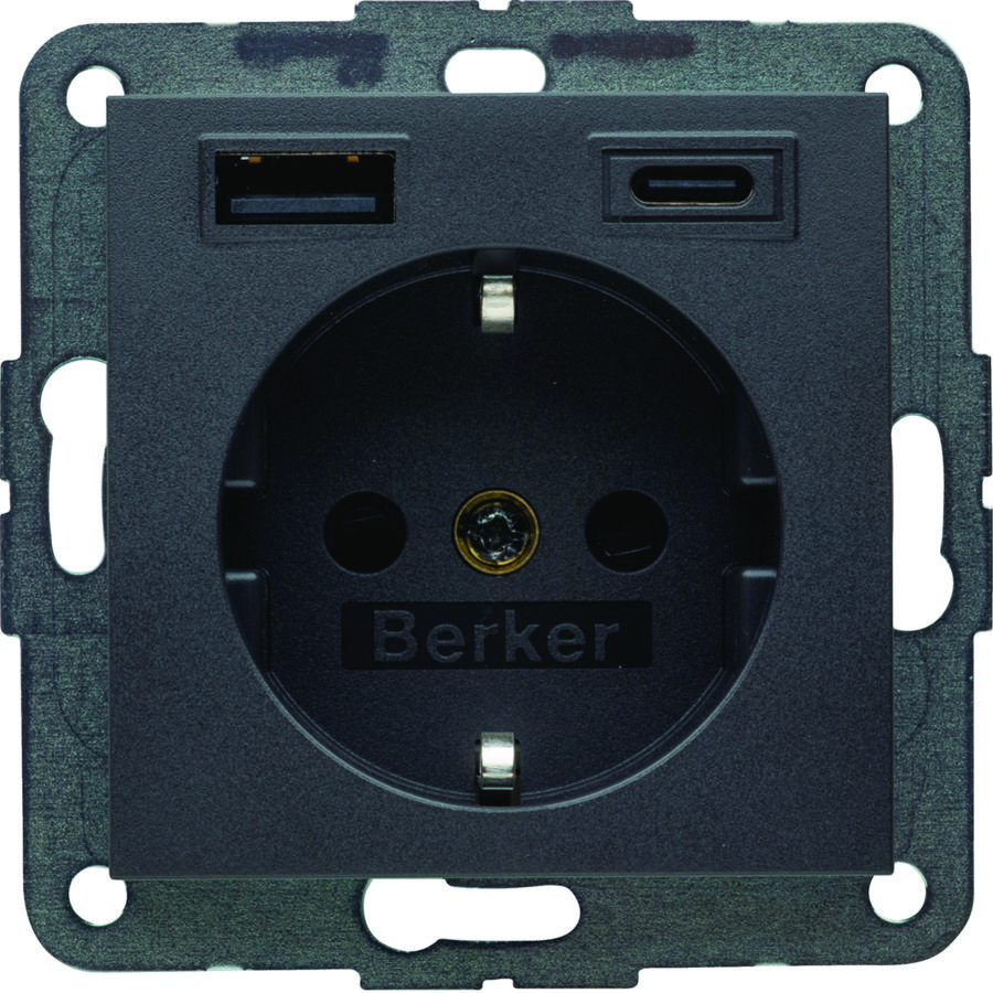 WCD RA, USB A + USB C (PD), S.1/B.x antr