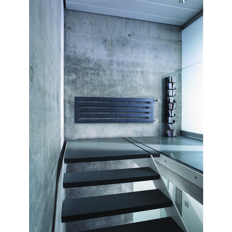 Designradiator Metropolitan 700x1400mm RAL9016 804W Hor.