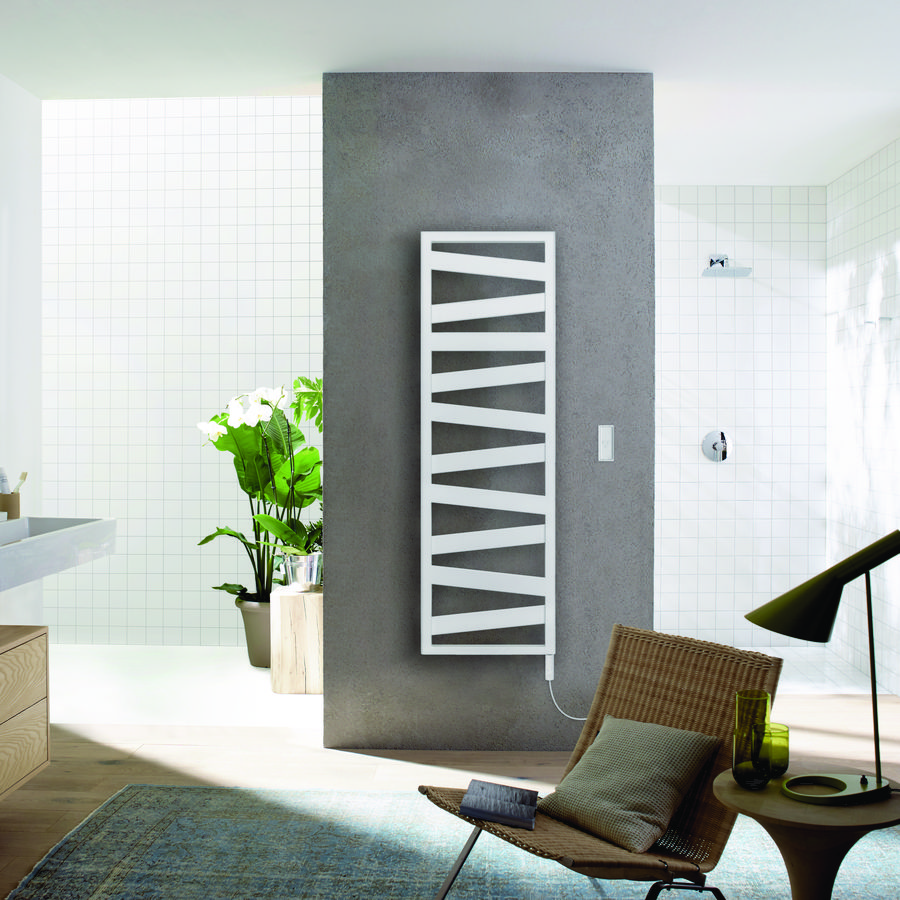Elektr. badkamerradiator RIBBON-EL 1394x500mm 600W IHC bediening wit RAL9016