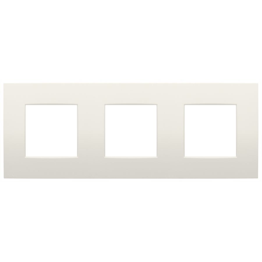 3-voudige afdekplaat 71mm centerafstand Niko Intense cotton white textured