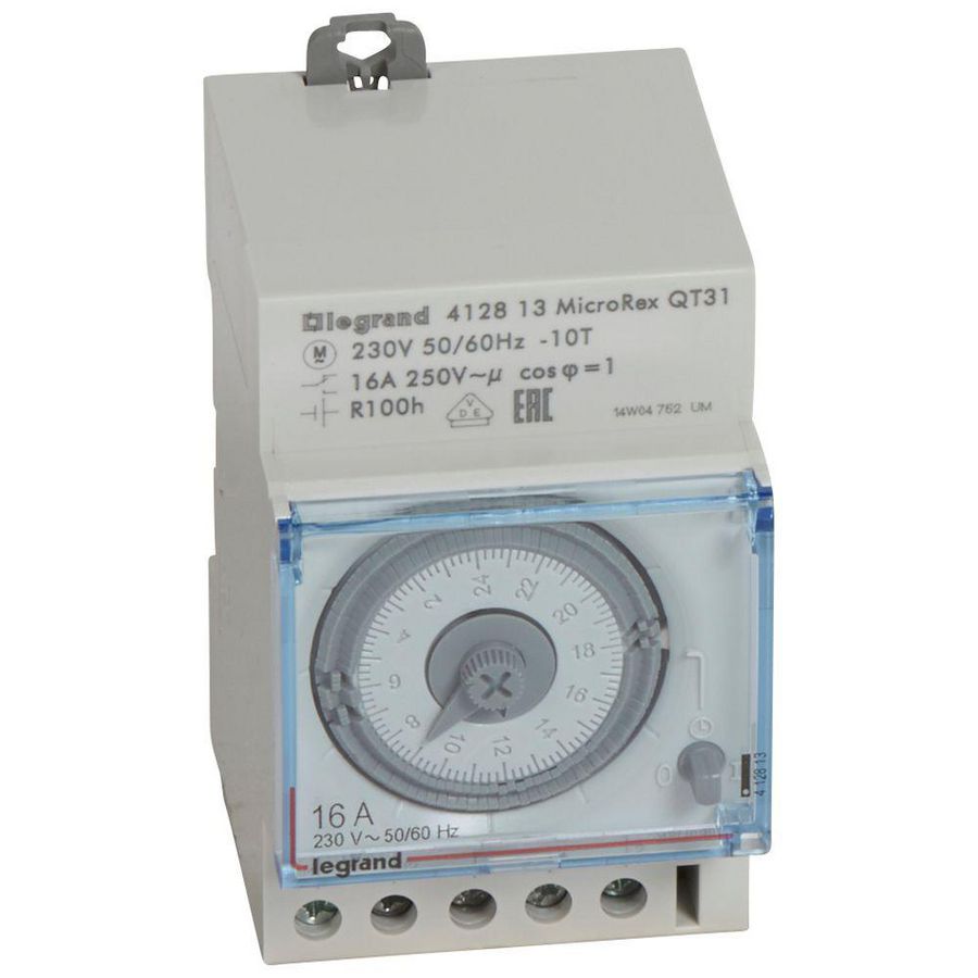 Dagklok QT31 analoog 230V MicroRex